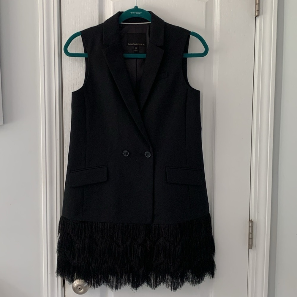 Banana Republic Collection Solid Black Wool 2 Button Fringe Vest size 0P‎ - Picture 6 of 12